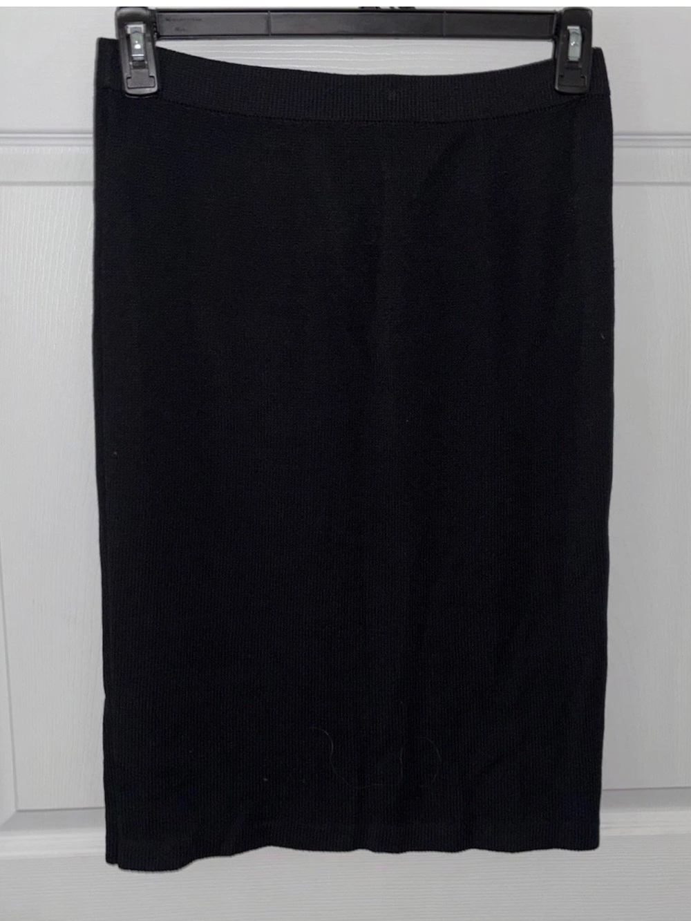 St. John Basics Santana Knit Pencil Skirt Size 10 Midi Black Wardrobe Classic